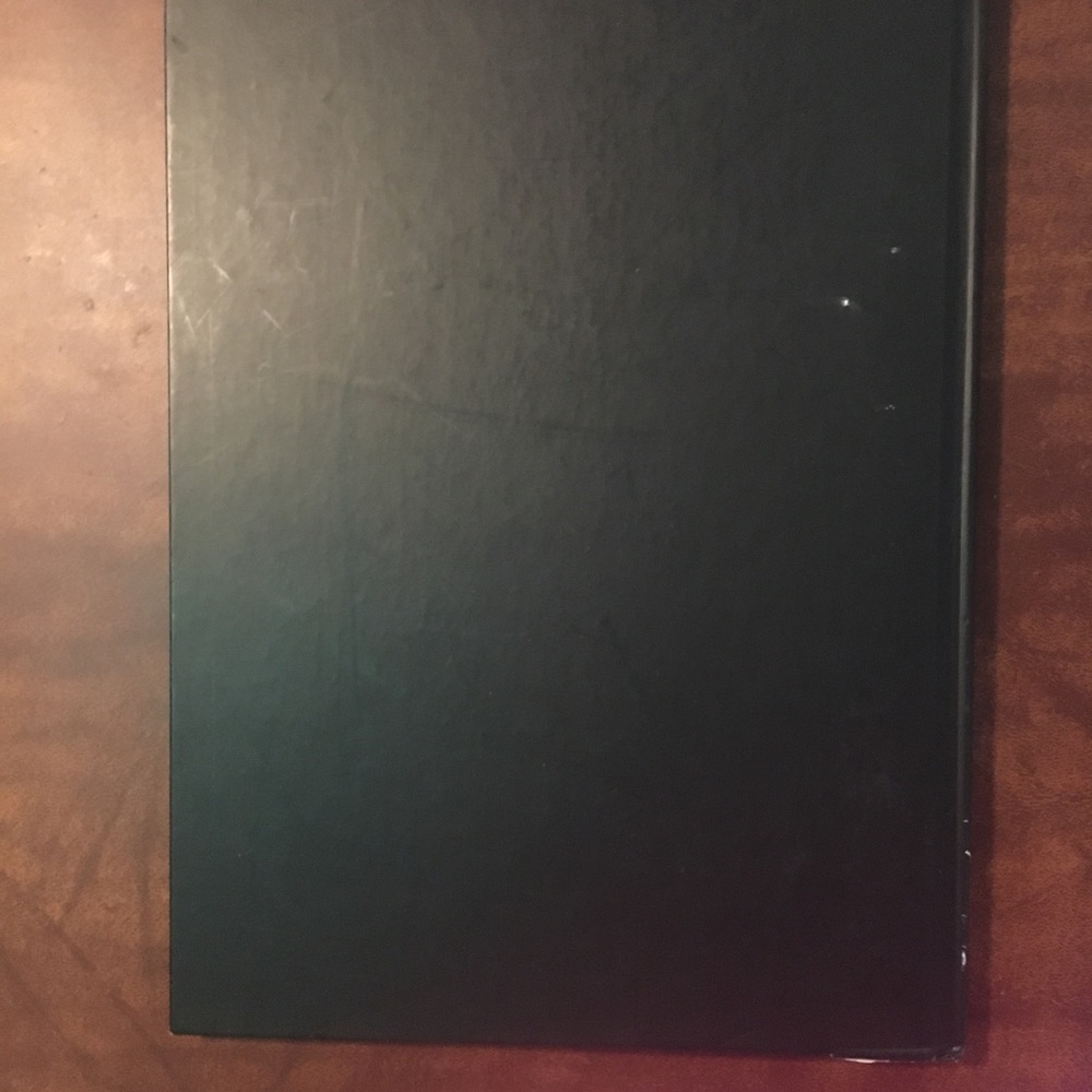 Michael jordan hardcover book - Picture 6 of 6